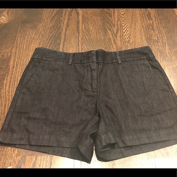 Loft: The Riviera Denim Short-Size 6 - Picture 4 of 4